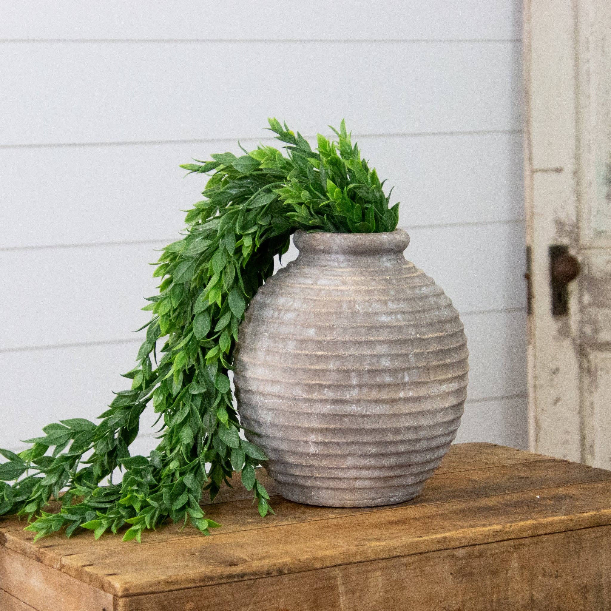 Ridged Terracotta Vase (PC)