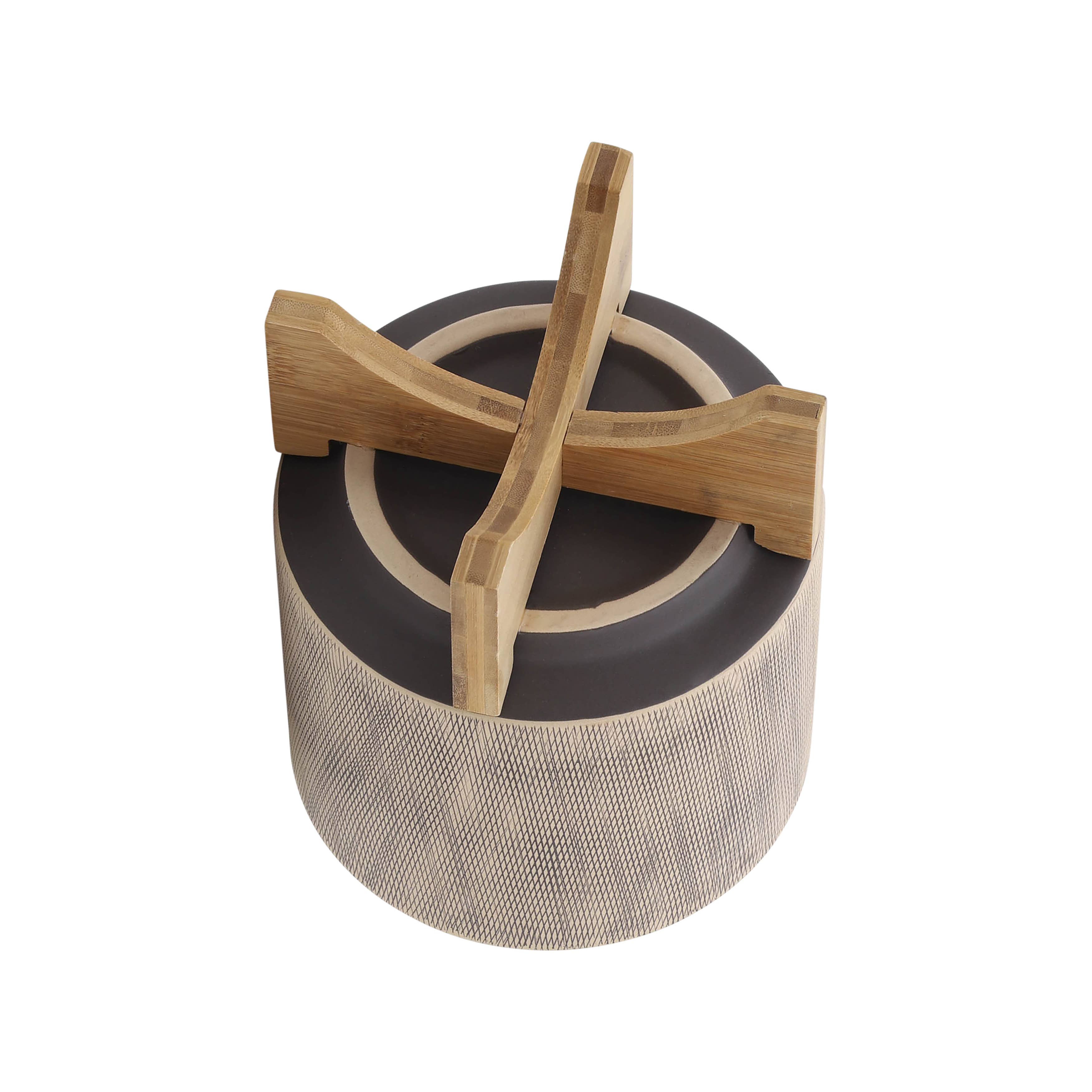 Ceramic Mesh Round Stand Planters Set of 2 - Tan, 5/8 in.